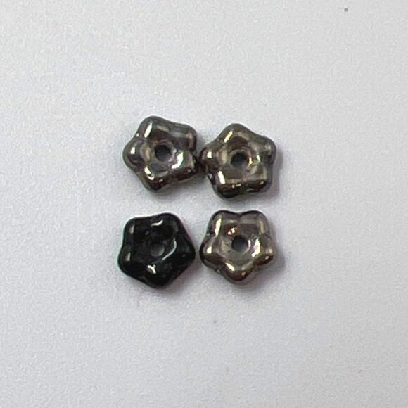 Flower Spacer Bead 100 Per Strand Black Silver Jewelry - Picture 3 of 6